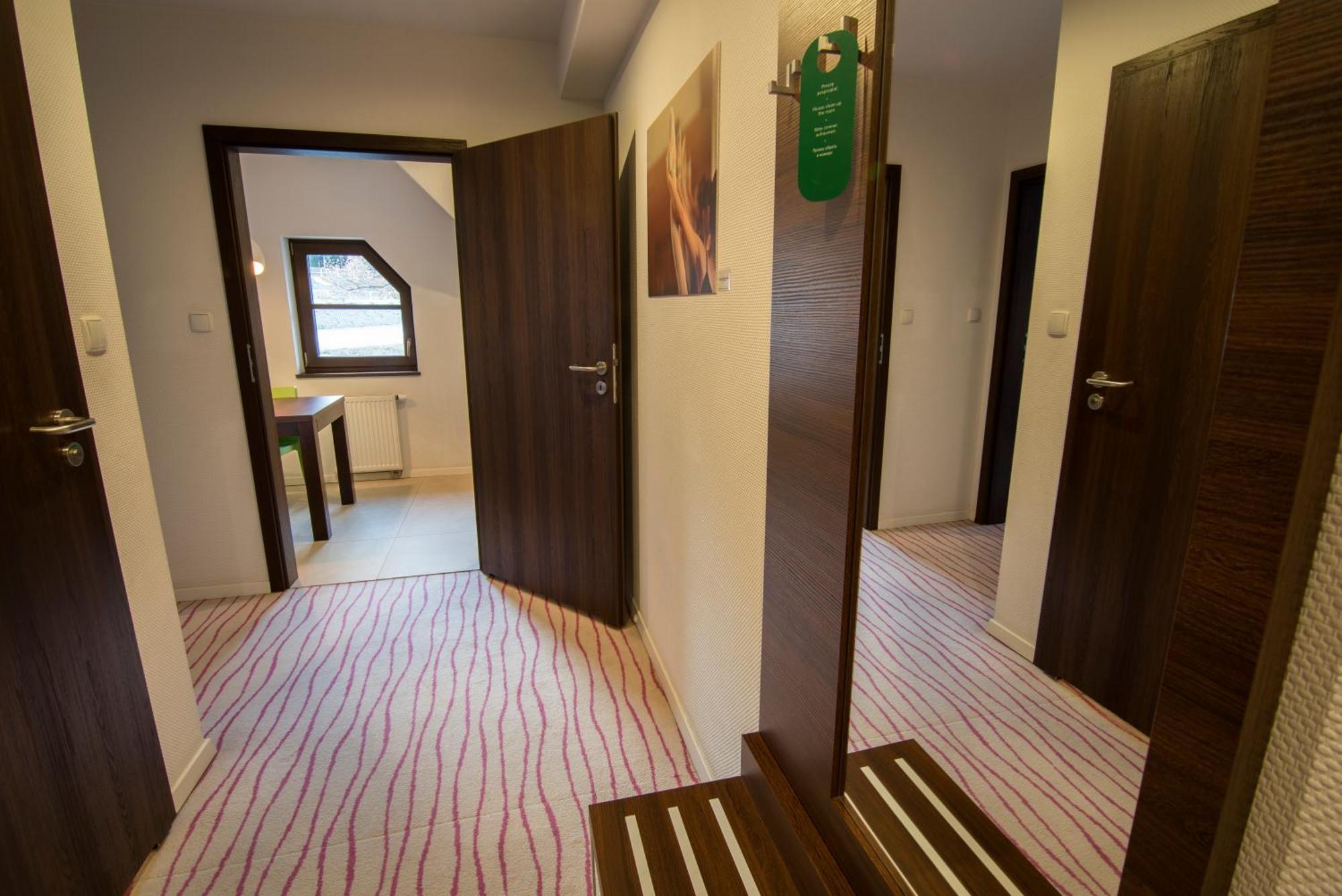 Aparthotel Flinski Sport & Spa Świeradów-Zdrój 객실 사진