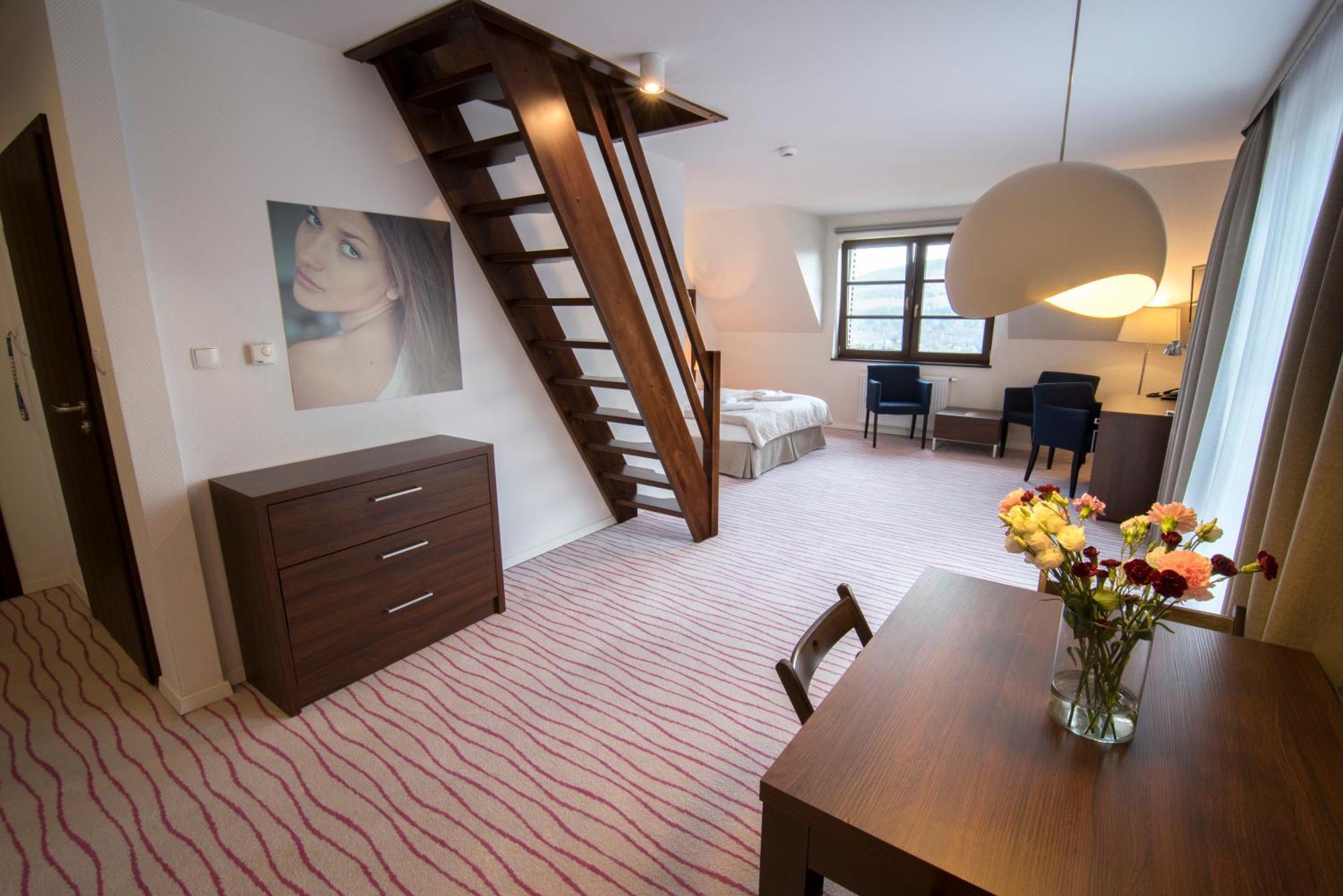 Aparthotel Flinski Sport & Spa Świeradów-Zdrój 객실 사진