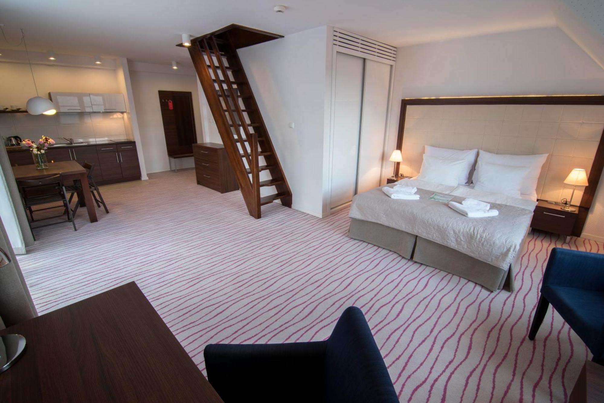 Aparthotel Flinski Sport & Spa Świeradów-Zdrój 객실 사진